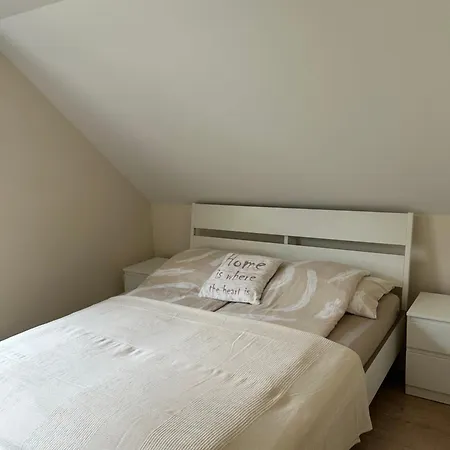 Apartment Belaj *